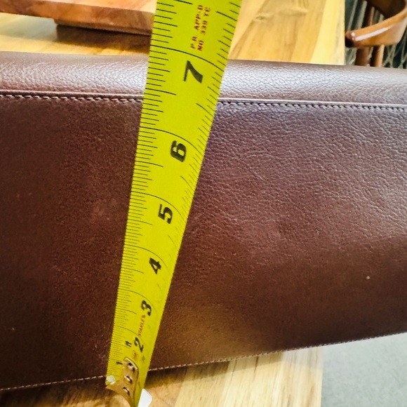 Monrow Brown Laptop Bag with Structured Design - Picture 6 of 7